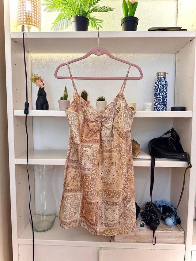 Vestido corto Stradivarius estampado