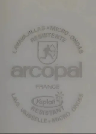 Fuente Arcopal Octogonal Blanca