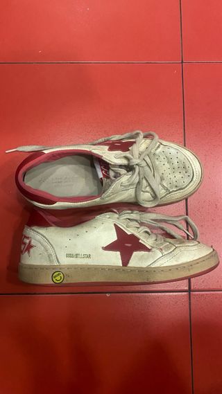 Golden Goose Ballstar rojas y blancas talla 32