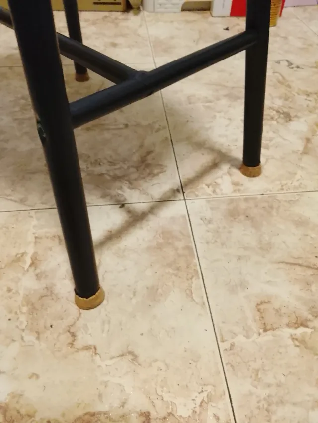 Taburete asiento Blanco de plástico patas de Metal