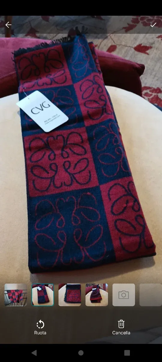 Sciarpa e berretto unisex