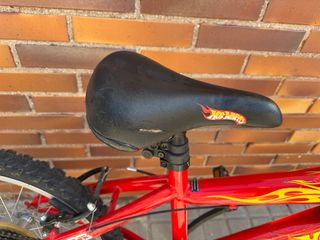 Bicicleta Infantil Hot Wheels 20 Roja