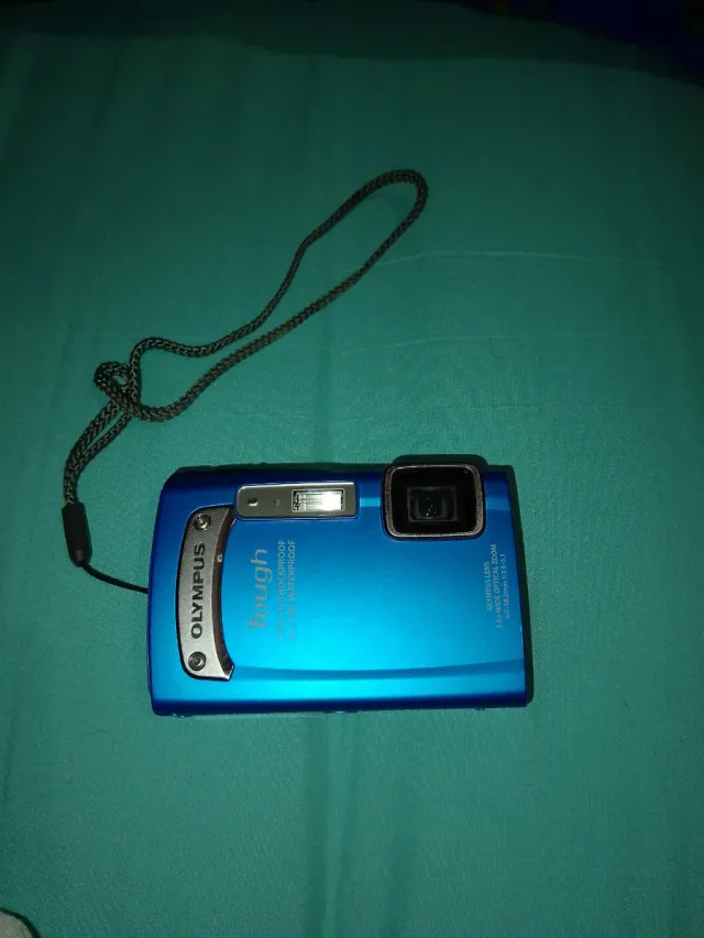 Cámara Olympus Tough Azul