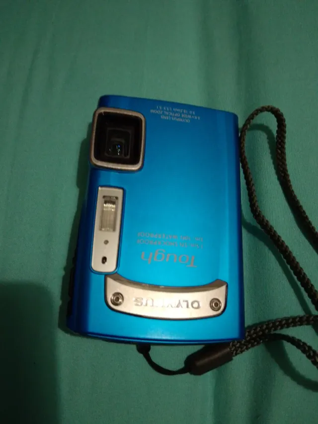 Cámara Olympus Tough Azul