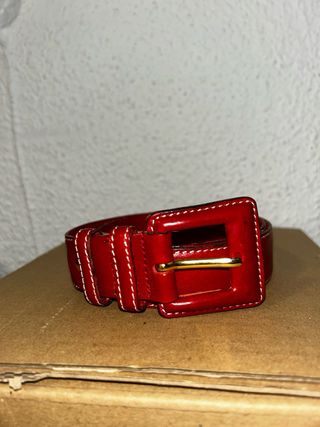 Cinturón vintage C/ K rojo