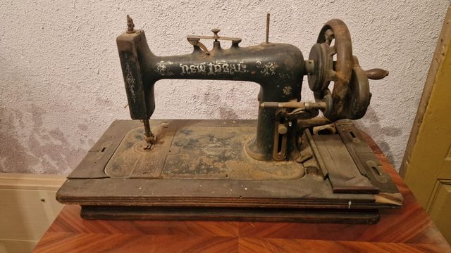 Máquina de coser antigua Seidel & Naumann