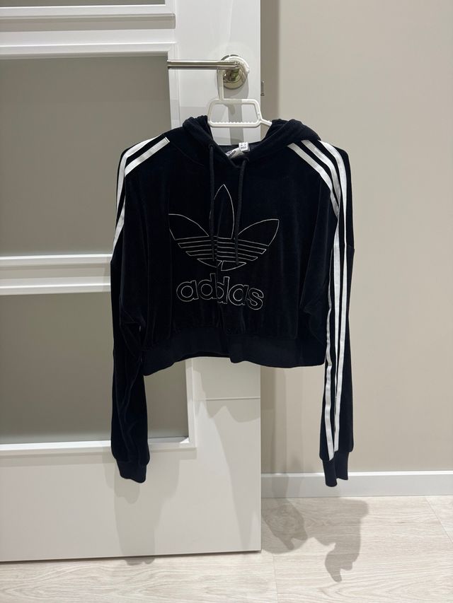 Sudadera Adidas Negra Corta Velour