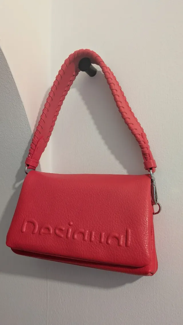 Bolso Desigual color Coral