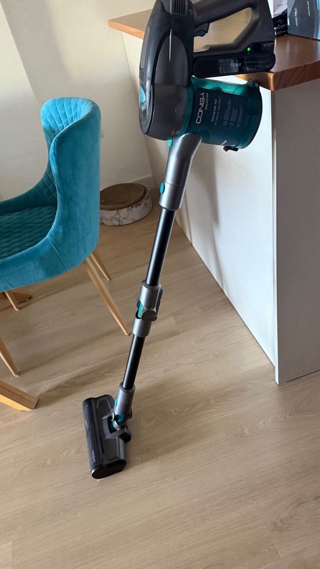 Aspirador de mano Conga Rockstar 700