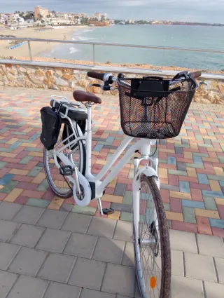 Bicicleta Eléctrica Urbana Elops Casi Nueva