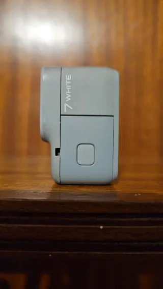 GoPro Hero7 White + Accessori