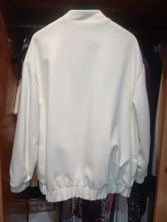 Chaqueta Zara Oversize Blanca