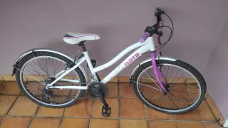 Bicicleta niña DTB 240 sin estrenar de Decathlon.