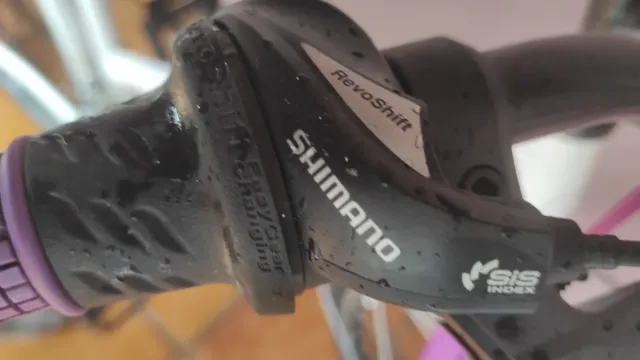 Bicicleta niña DTB 240 sin estrenar de Decathlon.