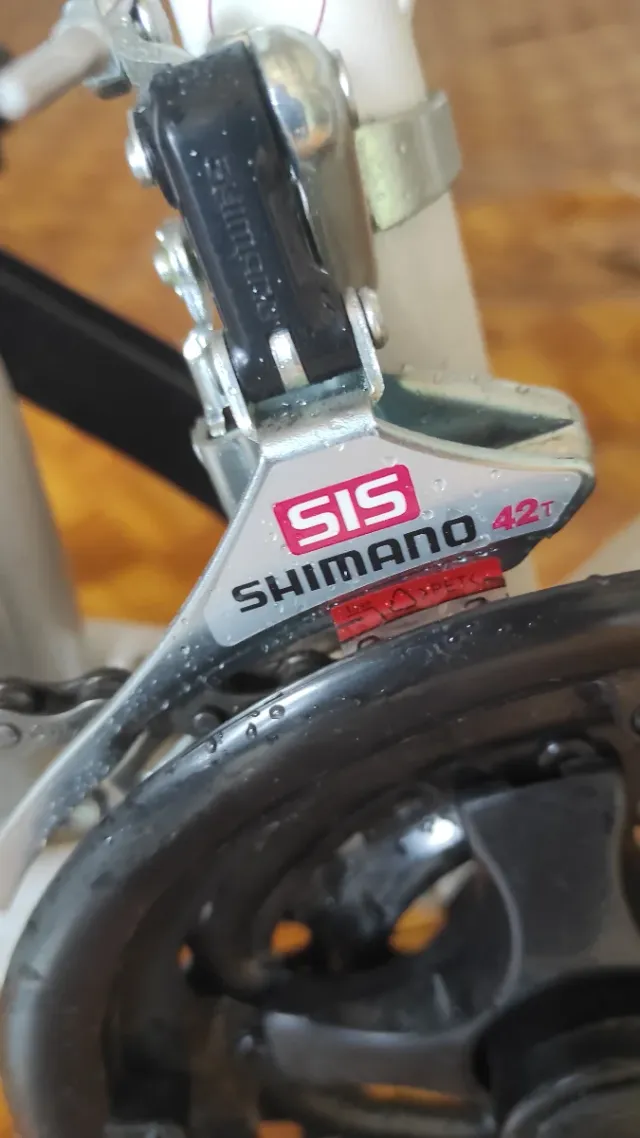 Bicicleta niña DTB 240 sin estrenar de Decathlon.