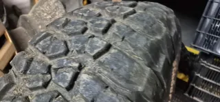 Neumáticos 35x12.50R15