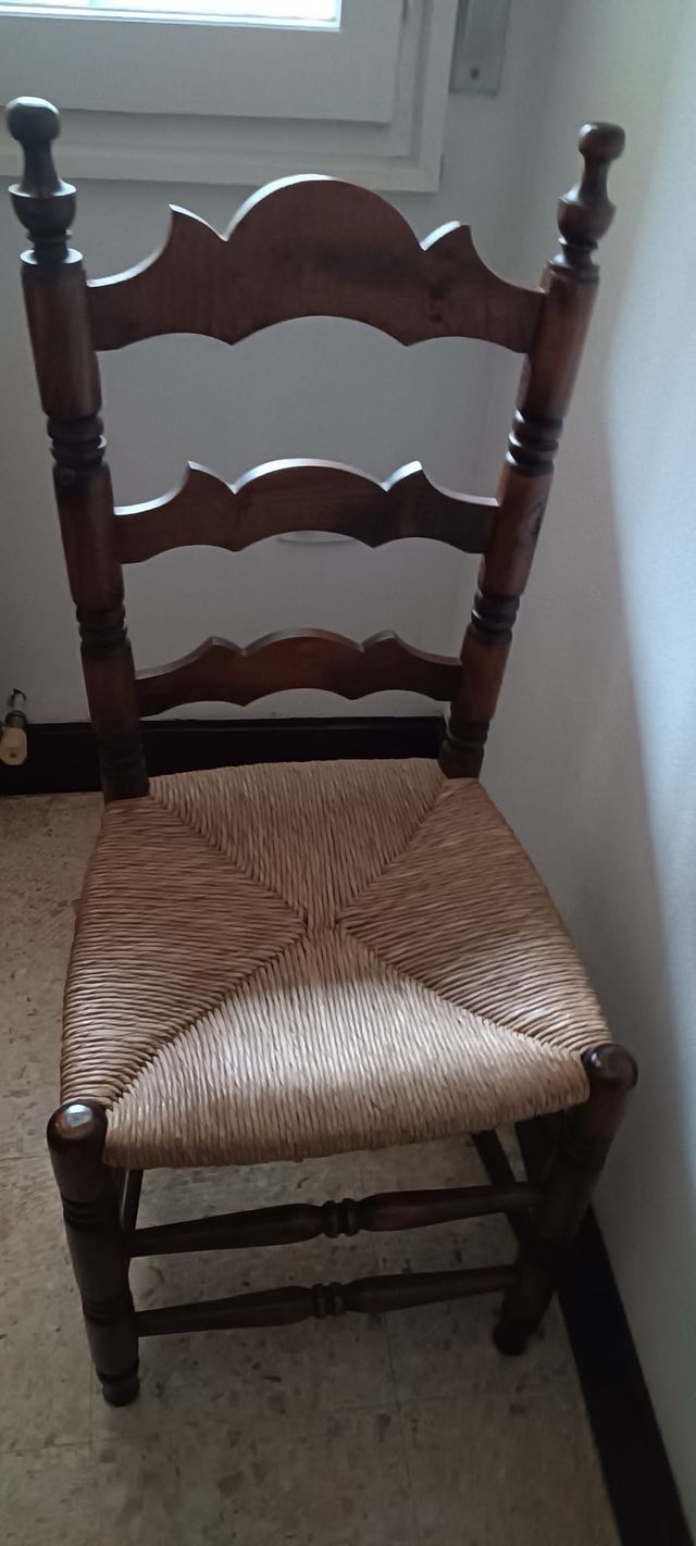 Sillas comedor clásicas madera y tela