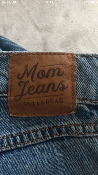 Pantalón vaquero mom azul nuevooo