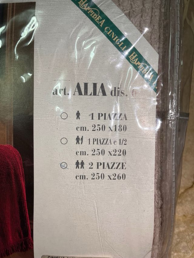 Copriletto matrimoniale in ciniglia Happidea