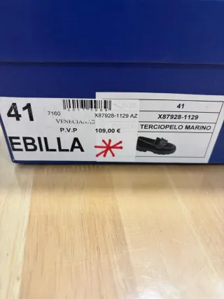 Zapatos  terciopelo azul con pedrería