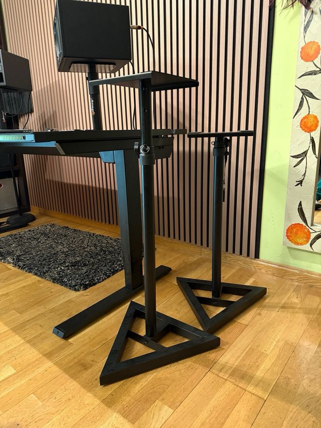 Soportes para Monitores de Estudio Negros