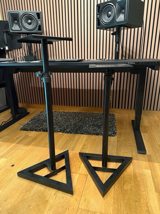 Soportes para Monitores de Estudio Negros