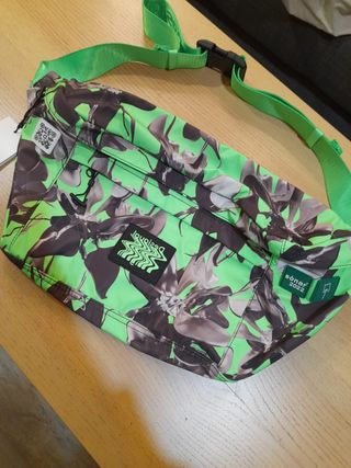 Riñonera Desigual Sónar 2022