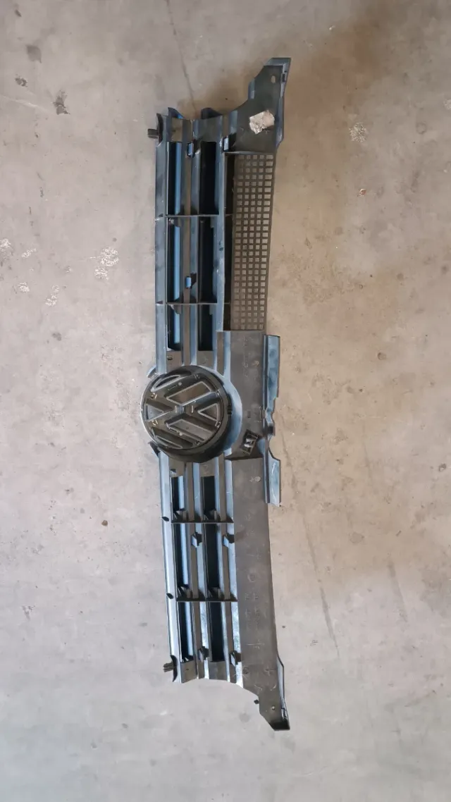 Parrilla Completa Delantera Golf 4