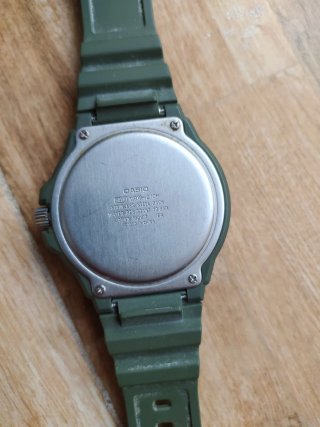 Reloj Casio Verde Militar