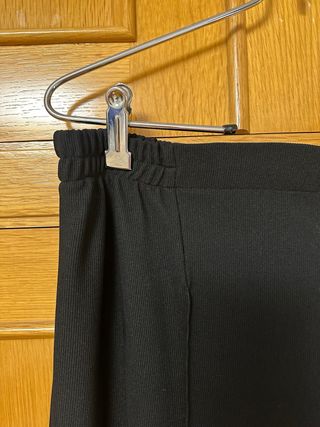 Pantalón negro
