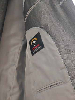 Traje de hombre gris talla 50