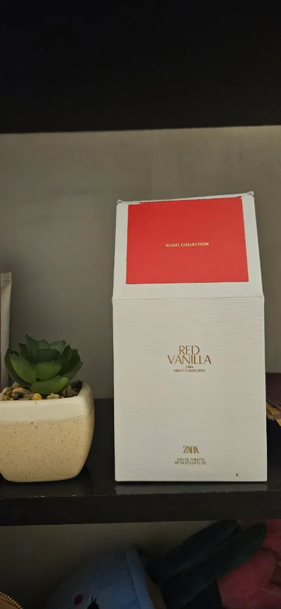 Perfume Zara Red Vanilla Night Collection