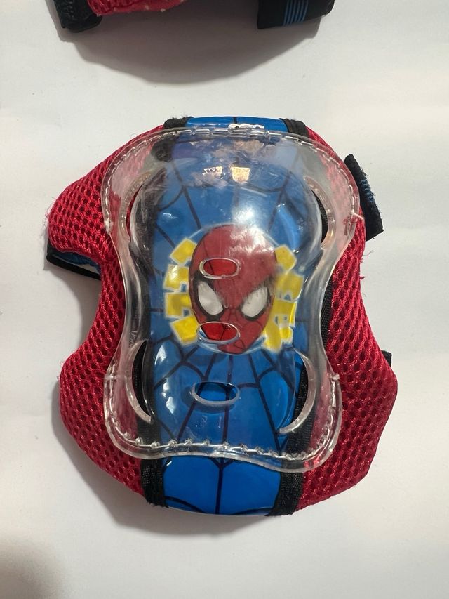 Protezioni Spiderman Gomiti e Ginocchia Bambina