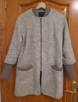 Abrigo gris jaspeado