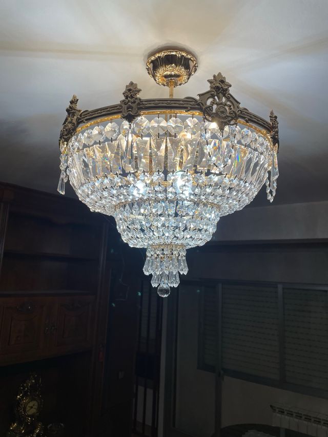 Lámpara de techo de cristal y metal