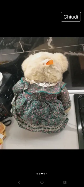 Orsetto peluche con vestito floreale