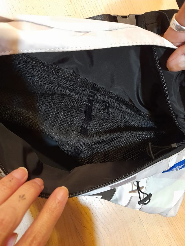 Riñonera Desigual Sónar 2019