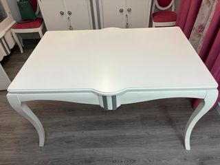 Mesa de salón cristal y tela beige