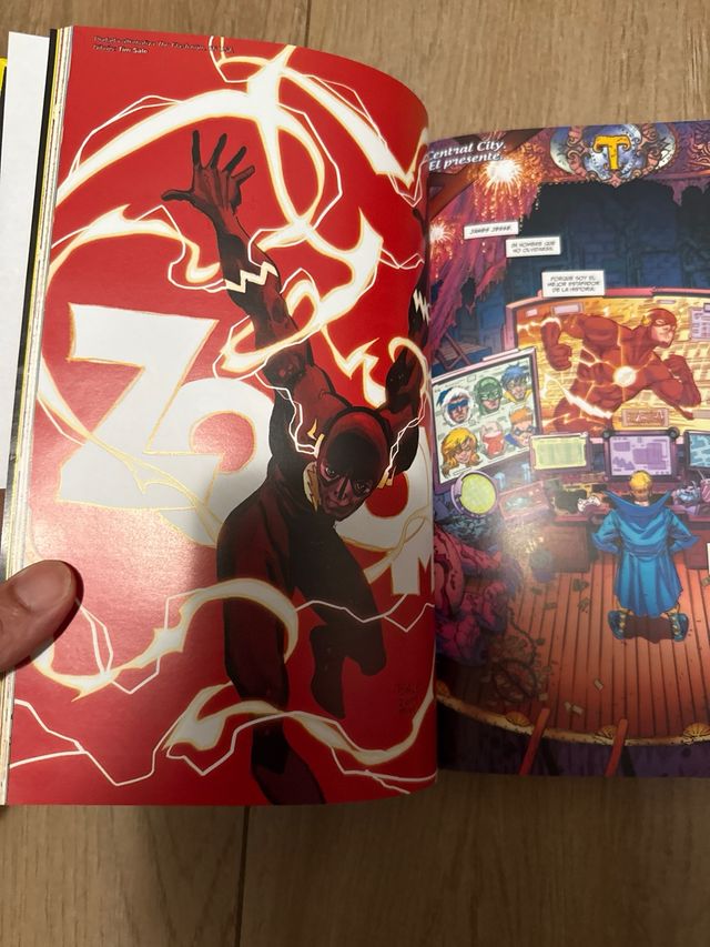 Flash Saga #8: Año Uno. ECC. Nuevo sin leer. -50%