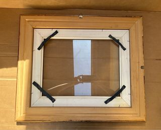 Cornice Vintage Dorata con Vetro