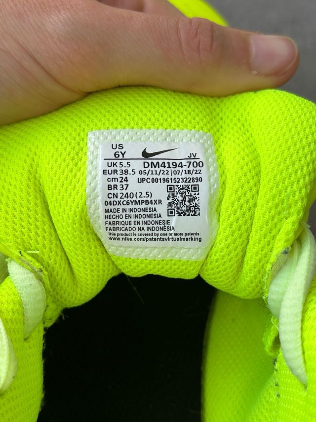 Nike Downshifter 12 Amarillo Neón