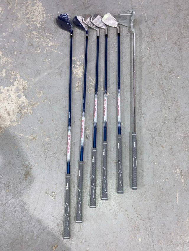 Palos Golf Wilson P Mujer LRH Medio ZURDOS