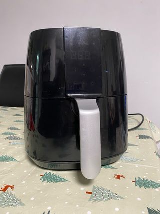 Freidora de aire negra