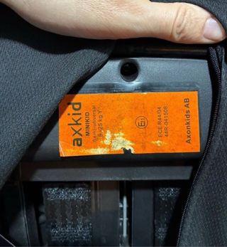 Silla coche Axkid MINIKID contramarcha