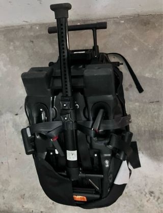 Silla coche Axkid MINIKID contramarcha