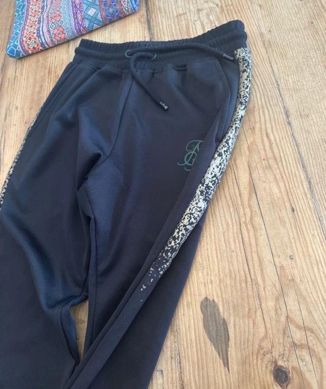 Pantalón chándal SikSilk negro