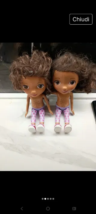 2 Bambole con leggings a pois