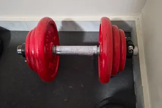 Banco de pesas ajustable y discos