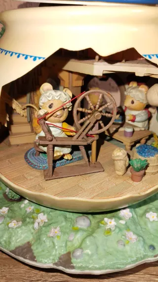 OFERTA! ANTIGUA CAJA DE MUSICA ENESCO 1991