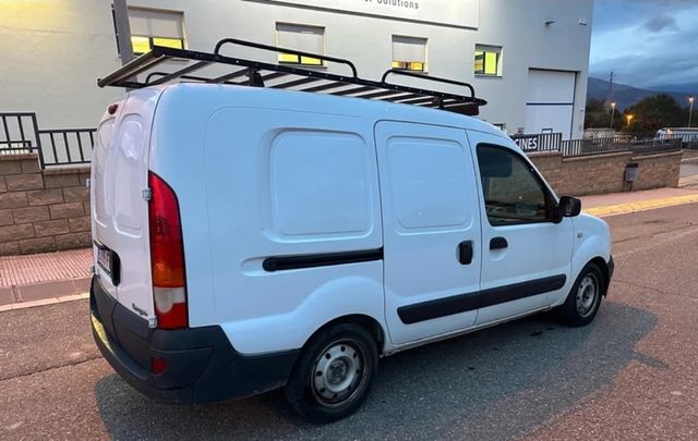 Alquiler furgonetas y coches